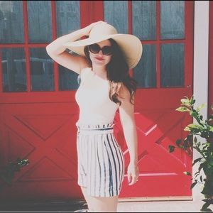 Striped linen Zara shorts